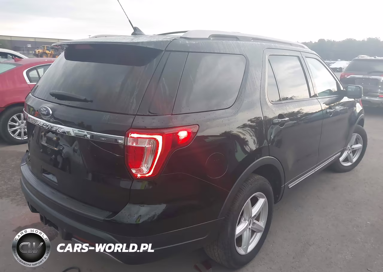 2019 Ford Explorer Xlt VIN:1FM5K7D83KGB04299 - 4