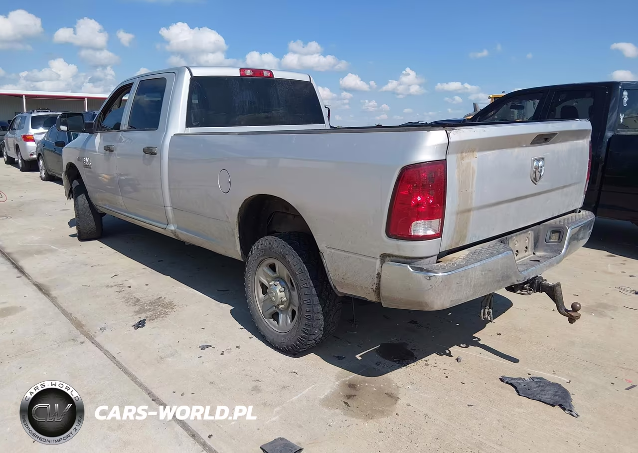 2014 Ram 2500 Tradesman VIN:3C6TR5HT7EG323650 - 3