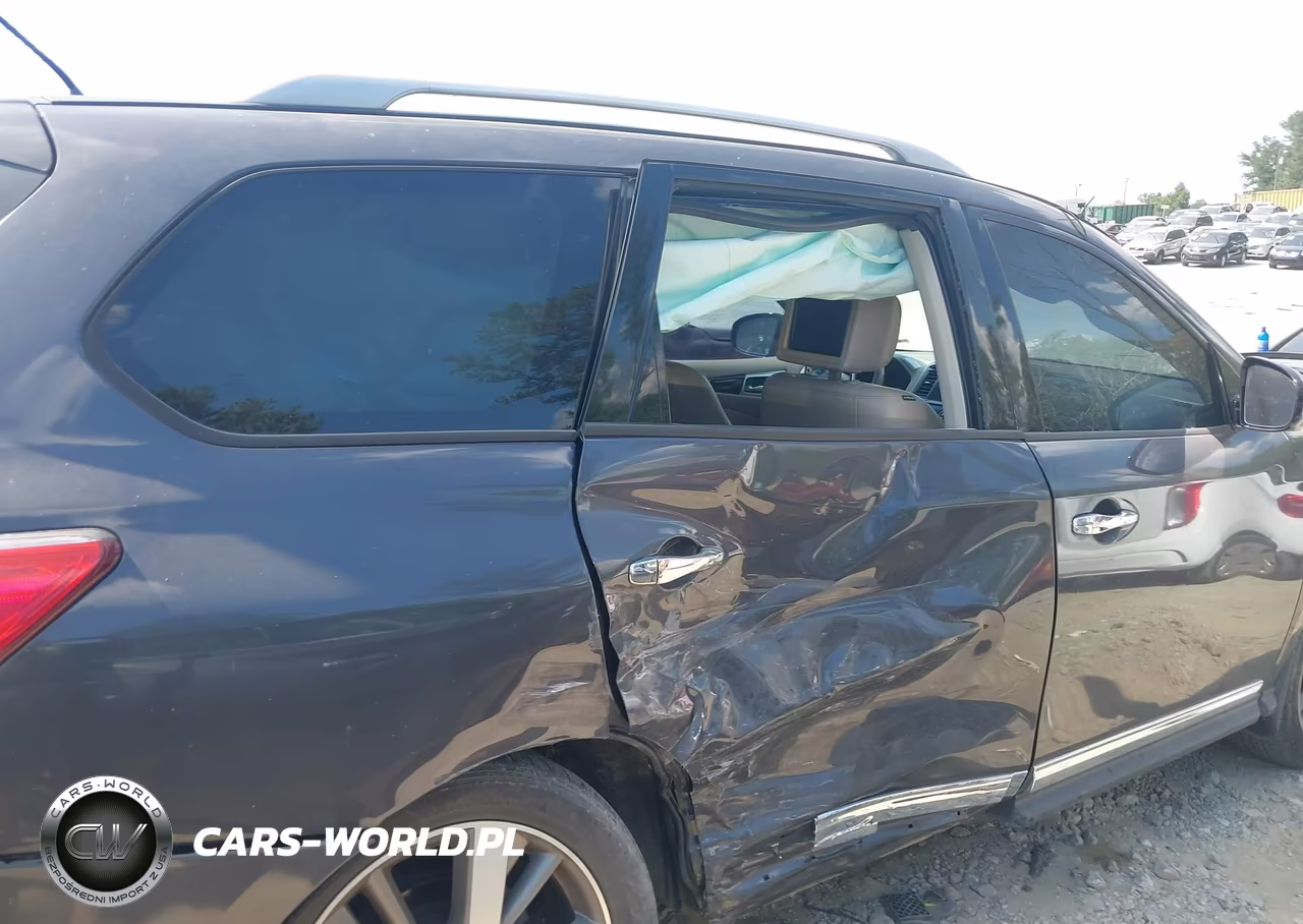 2014 Nissan Pathfinder Platinum VIN:5N1AR2MN7EC727357 - 6