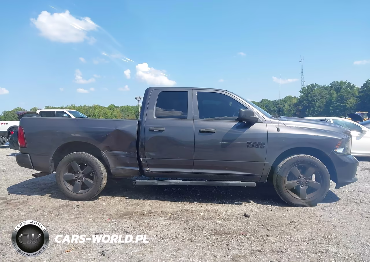 2017 Ram 1500 Express 4X2 6'4 Box VIN:1C6RR6FG1HS671169 - 13