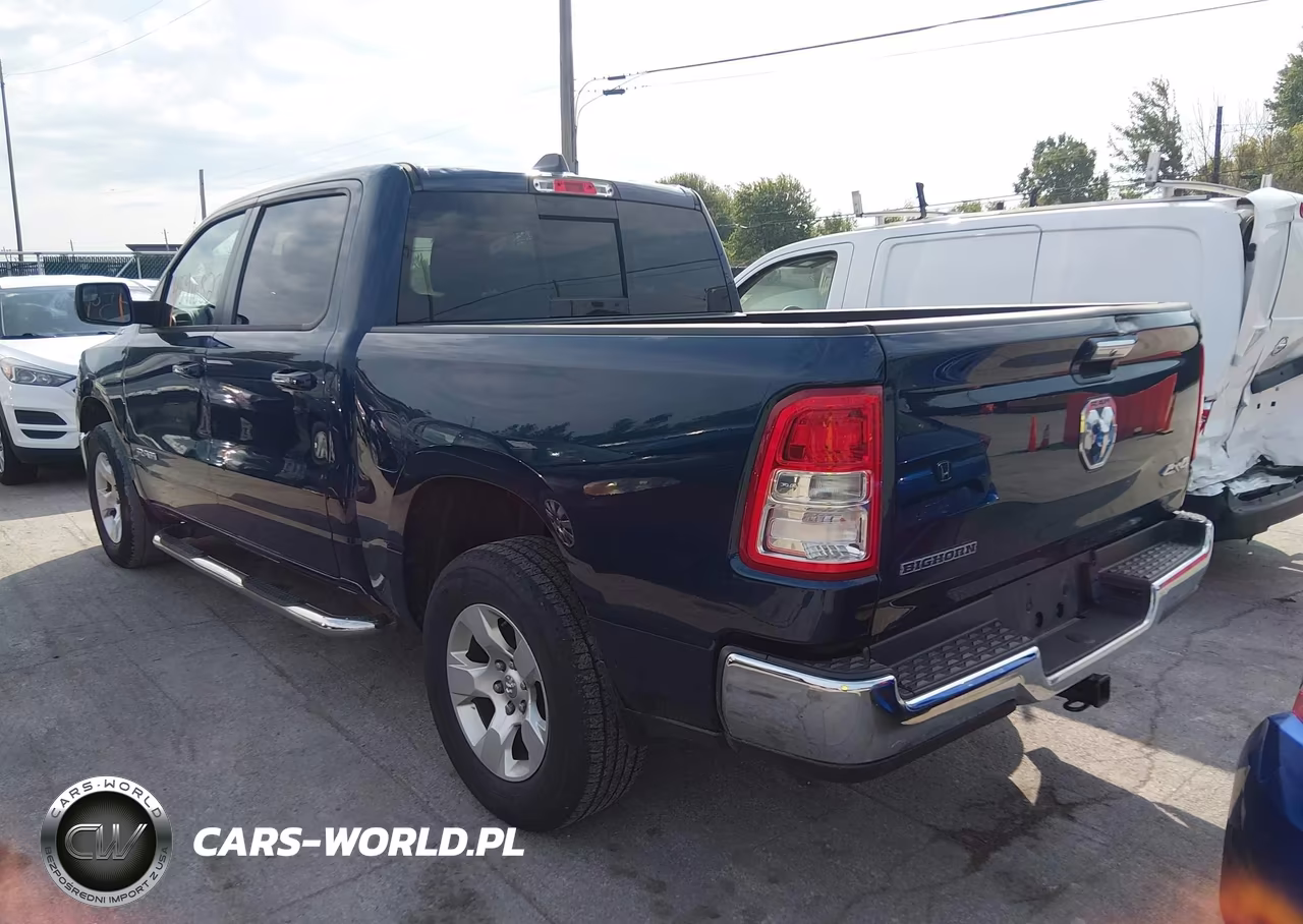 2020 Ram 1500 Big Horn 4X4 5'7 Box VIN:1C6RRFFG3LN230456 - 3