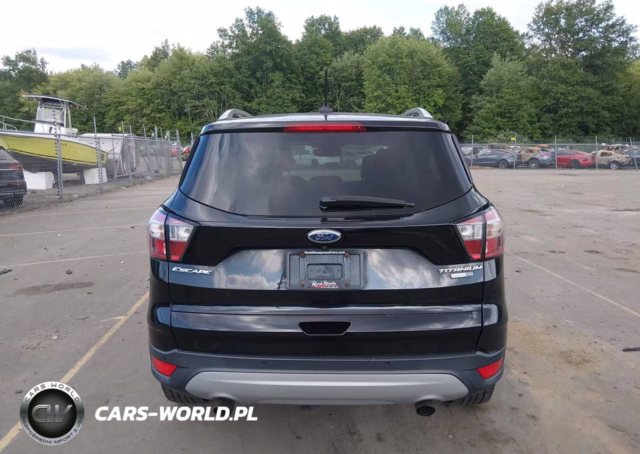 2018 Ford Escape Titanium VIN:1FMCU9J99JUA15153 - 16