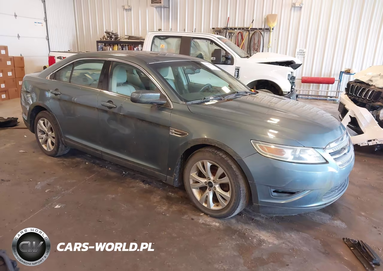 2010 Ford Taurus Sel