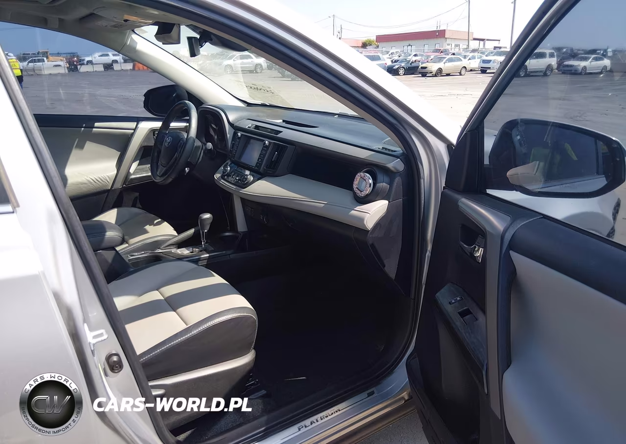2017 Toyota Rav4 Platinum VIN:2T3DFREV6HW589586 - 5
