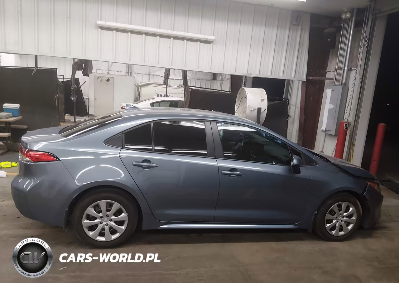 2026 Toyota Corolla Le VIN:5YFB4MDE6TP370860 - 13