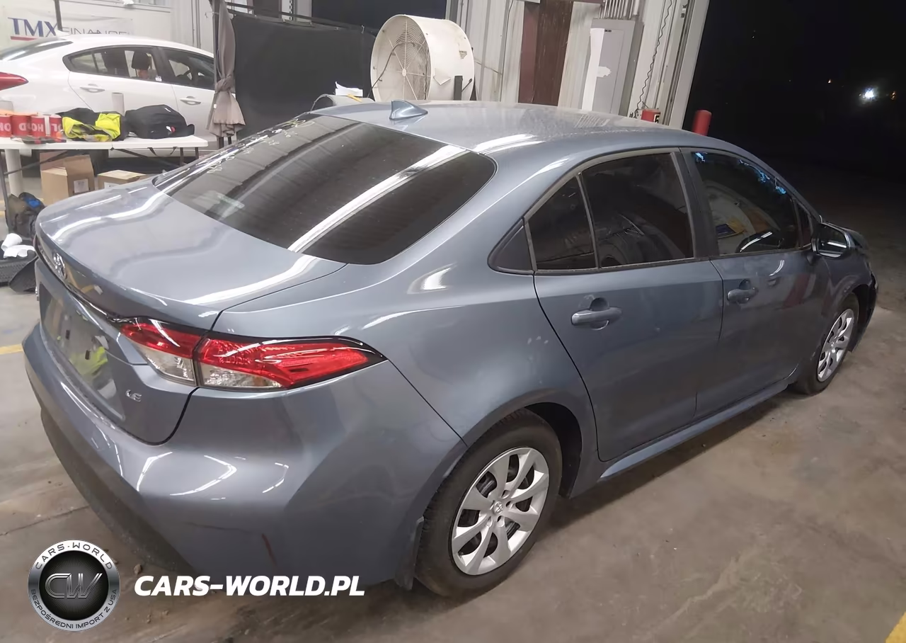 2026 Toyota Corolla Le VIN:5YFB4MDE6TP370860 - 4