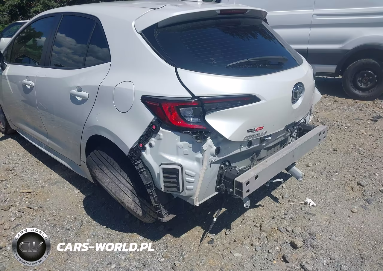 2025 Toyota Corolla Se VIN:JTND4MBE5S3235612 - 12