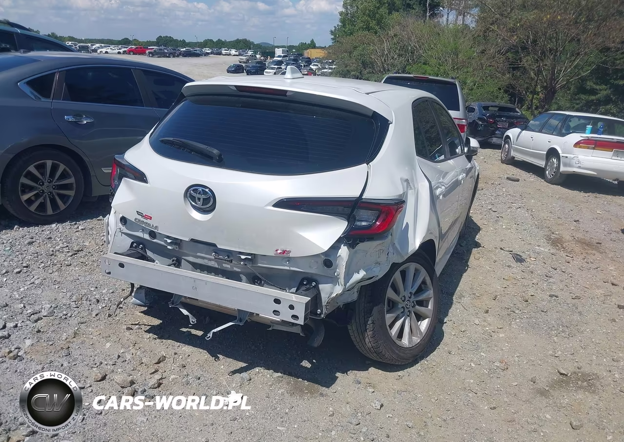 2025 Toyota Corolla Se VIN:JTND4MBE5S3235612 - 4