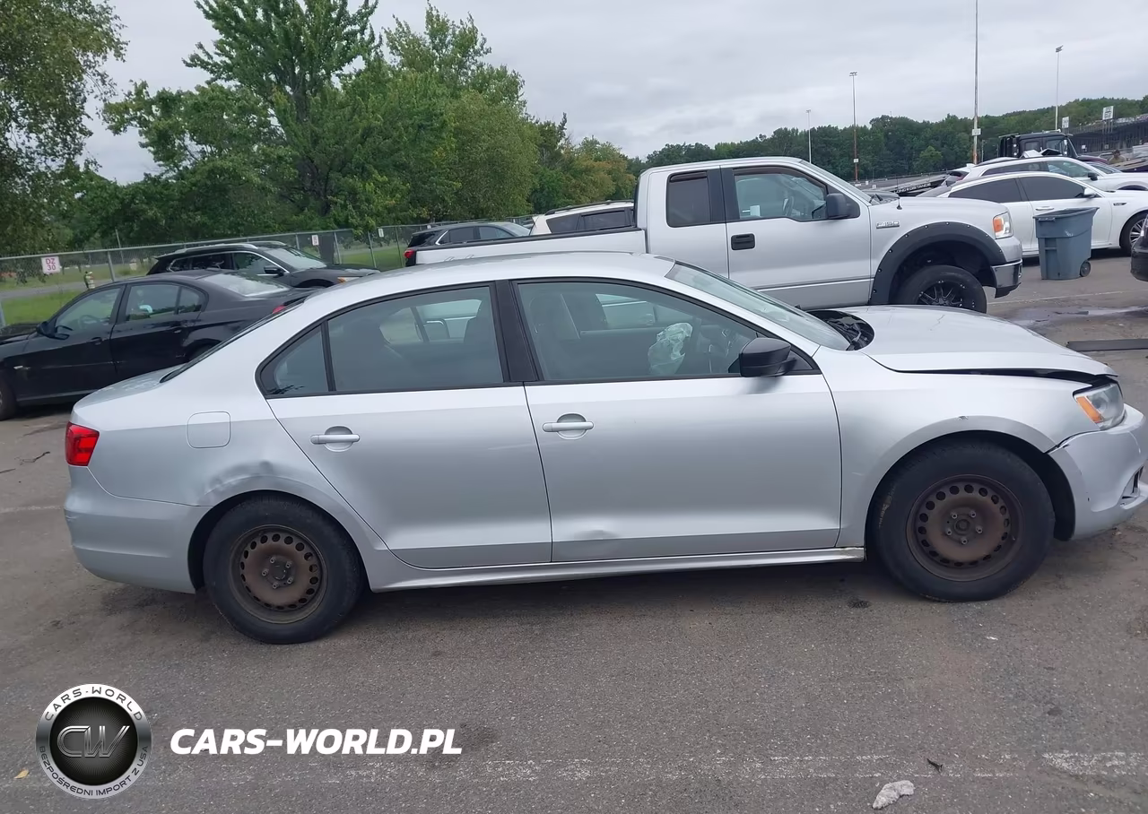 2014 Volkswagen Jetta 2.0L S VIN:3VW2K7AJ1EM357692 - 13