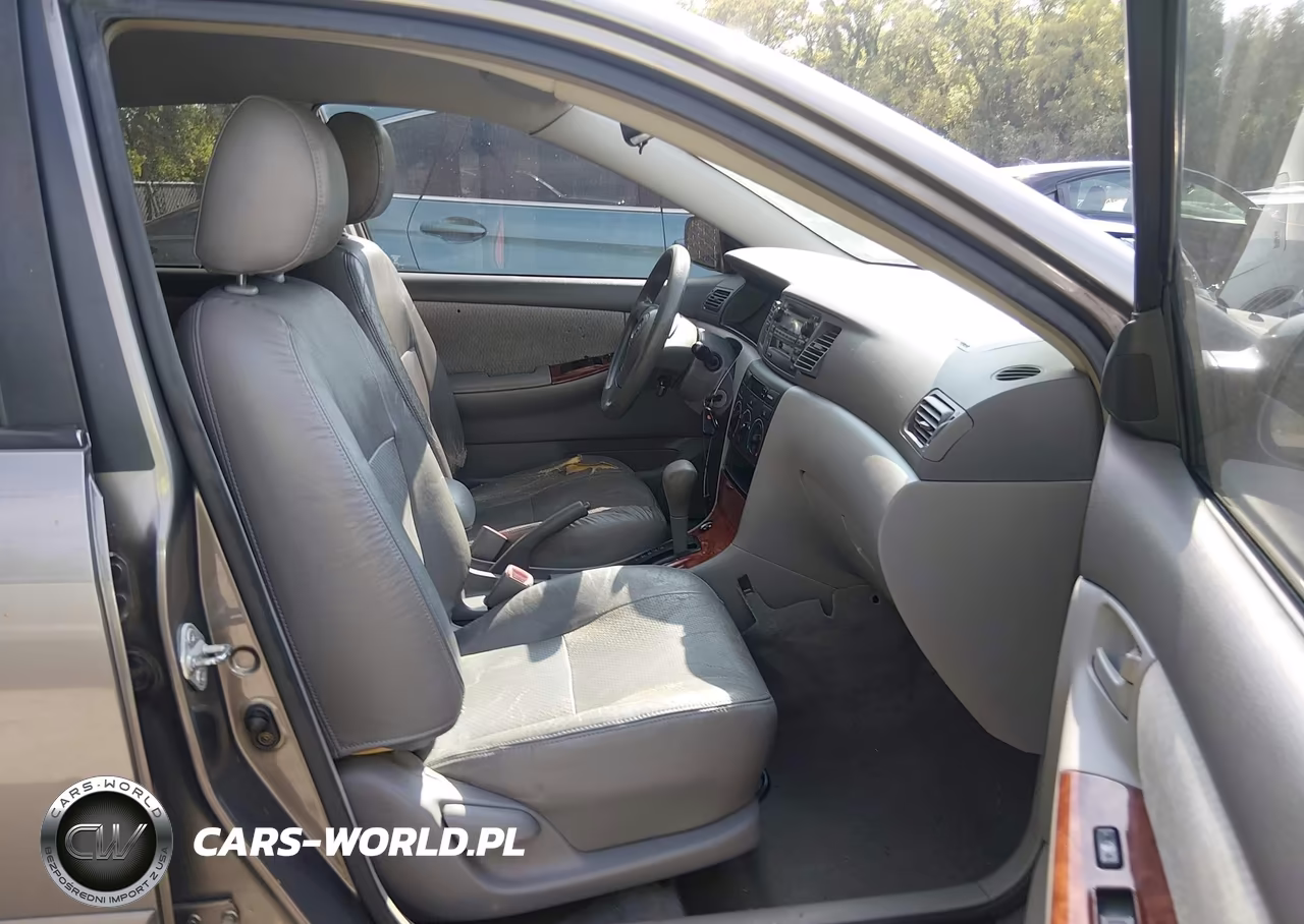 2004 Toyota Corolla Le VIN:1NXBR32E54Z318893 - 5