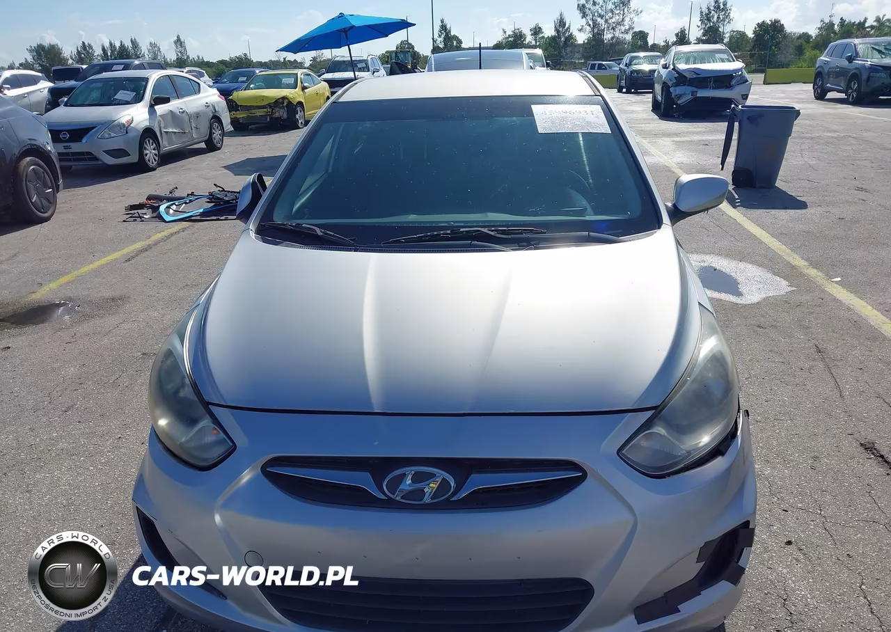2013 Hyundai Accent Gs VIN:KMHCT5AE5DU109804 - 6