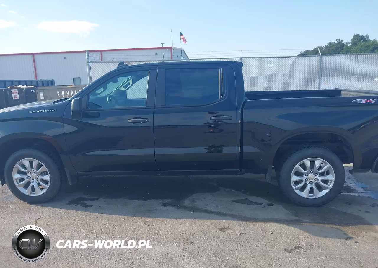 2021 Chevrolet Silverado 1500 4Wd Short Bed Custom VIN:3GCPYBEH7MG127203 - 14