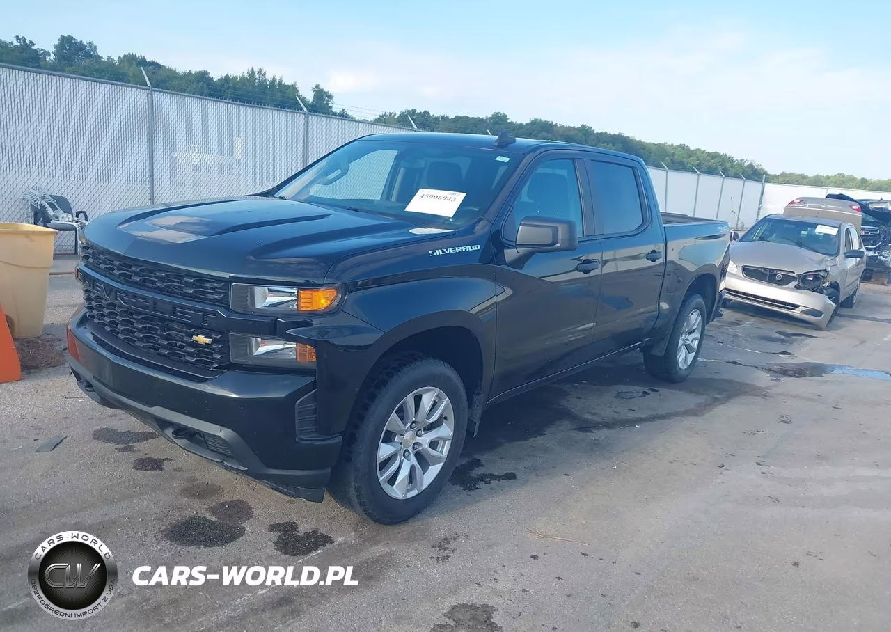 2021 Chevrolet Silverado 1500 4Wd Short Bed Custom VIN:3GCPYBEH7MG127203 - 2