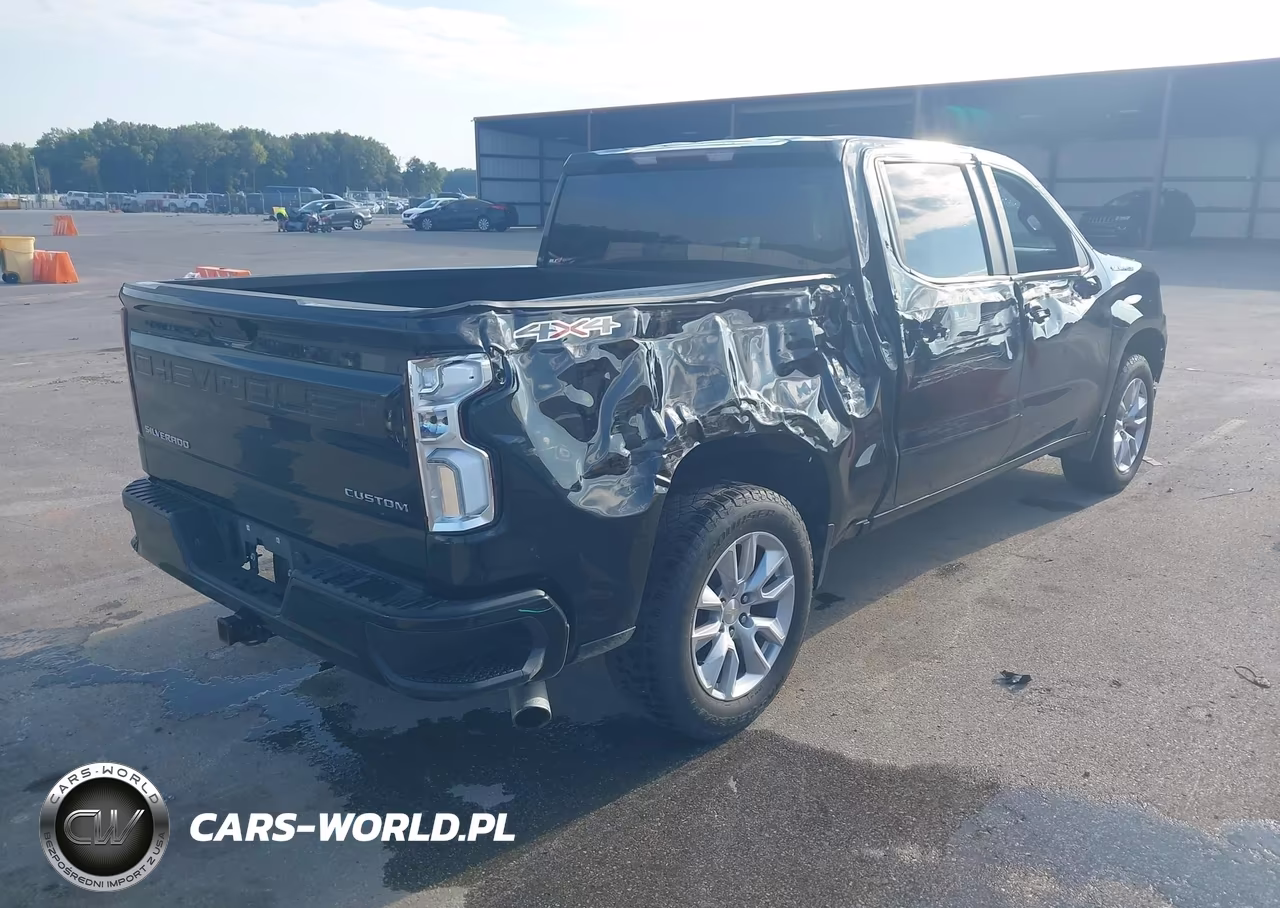 2021 Chevrolet Silverado 1500 4Wd Short Bed Custom VIN:3GCPYBEH7MG127203 - 4