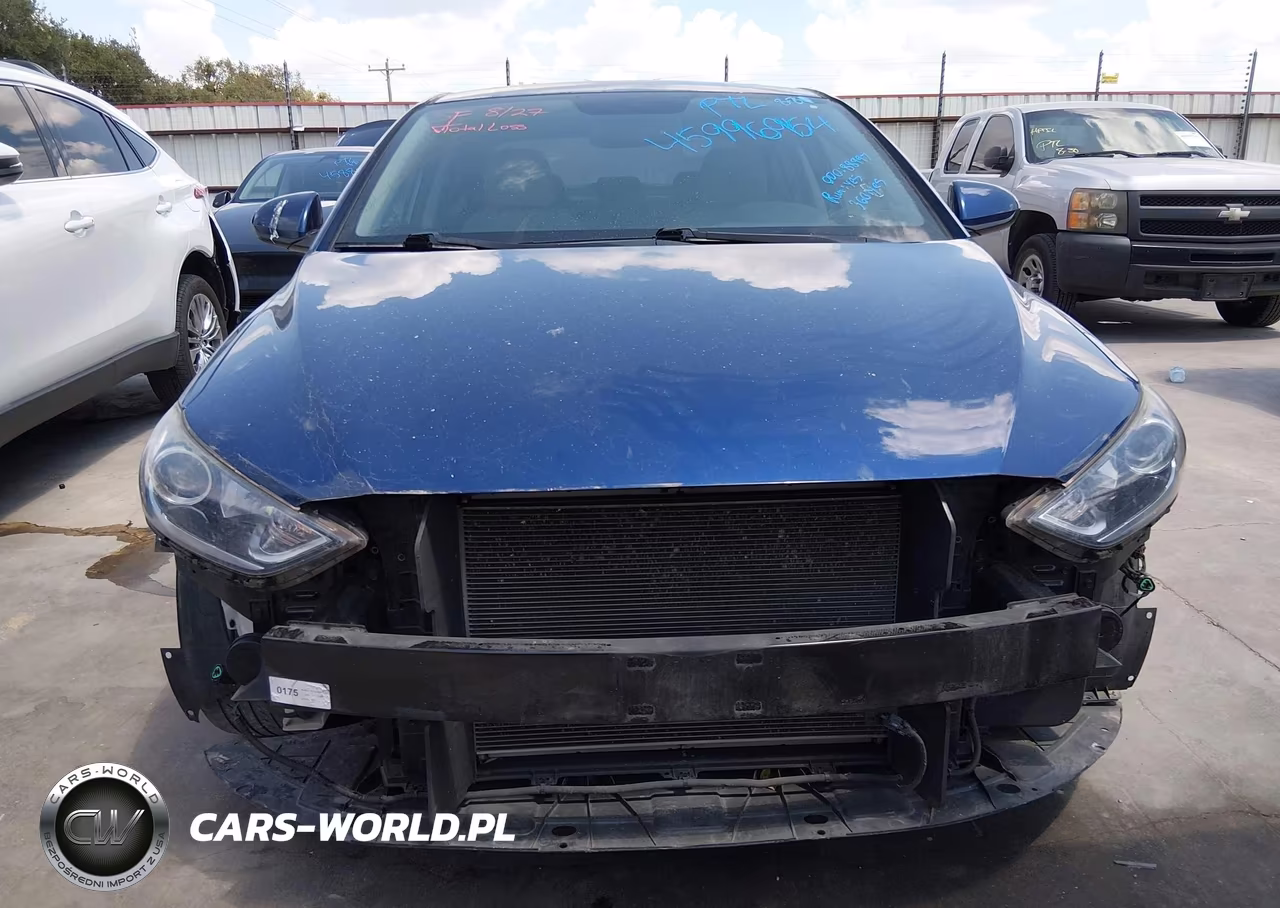 2018 Hyundai Elantra Value Edition VIN:5NPD84LFXJH329777 - 12