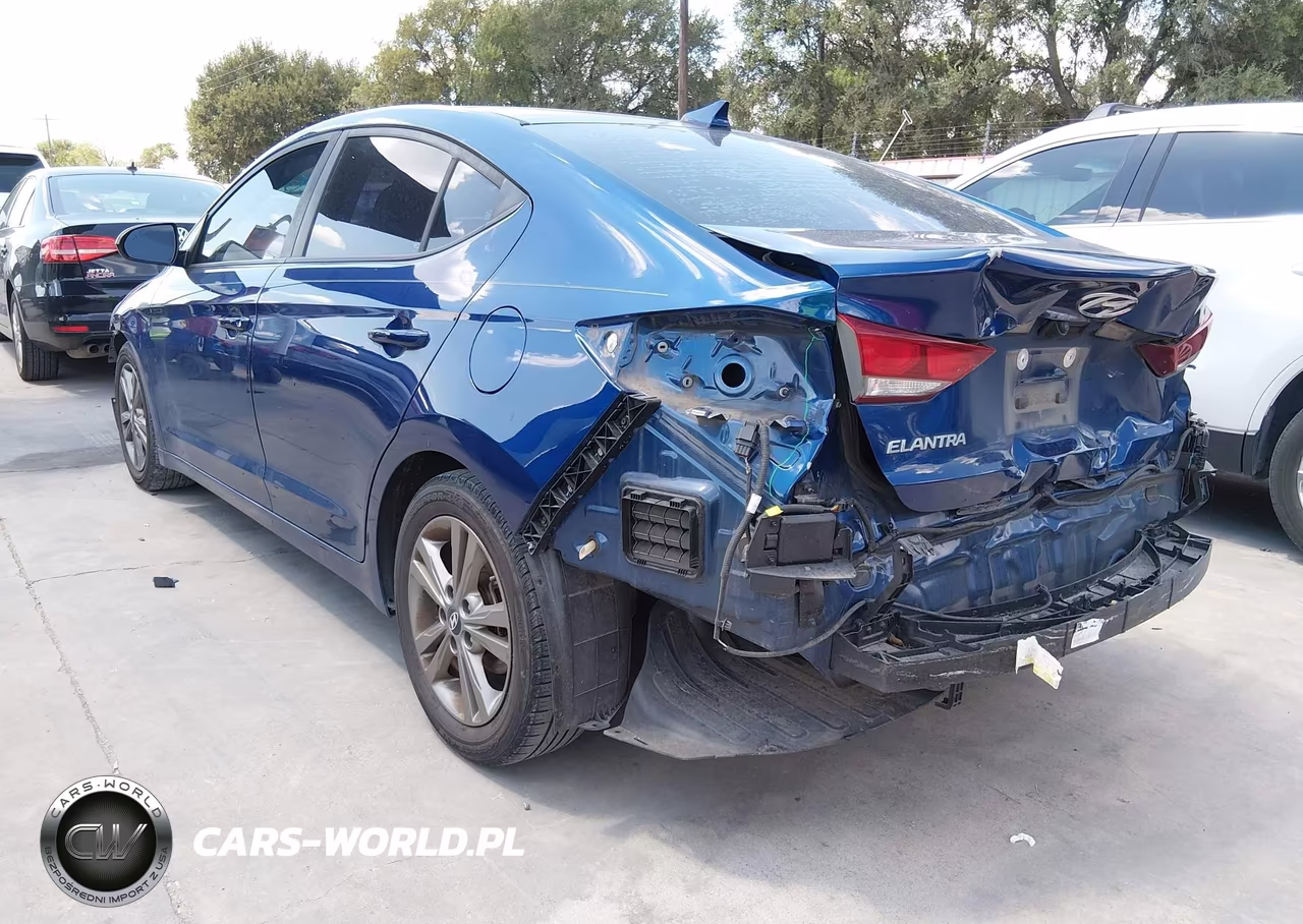 2018 Hyundai Elantra Value Edition VIN:5NPD84LFXJH329777 - 3