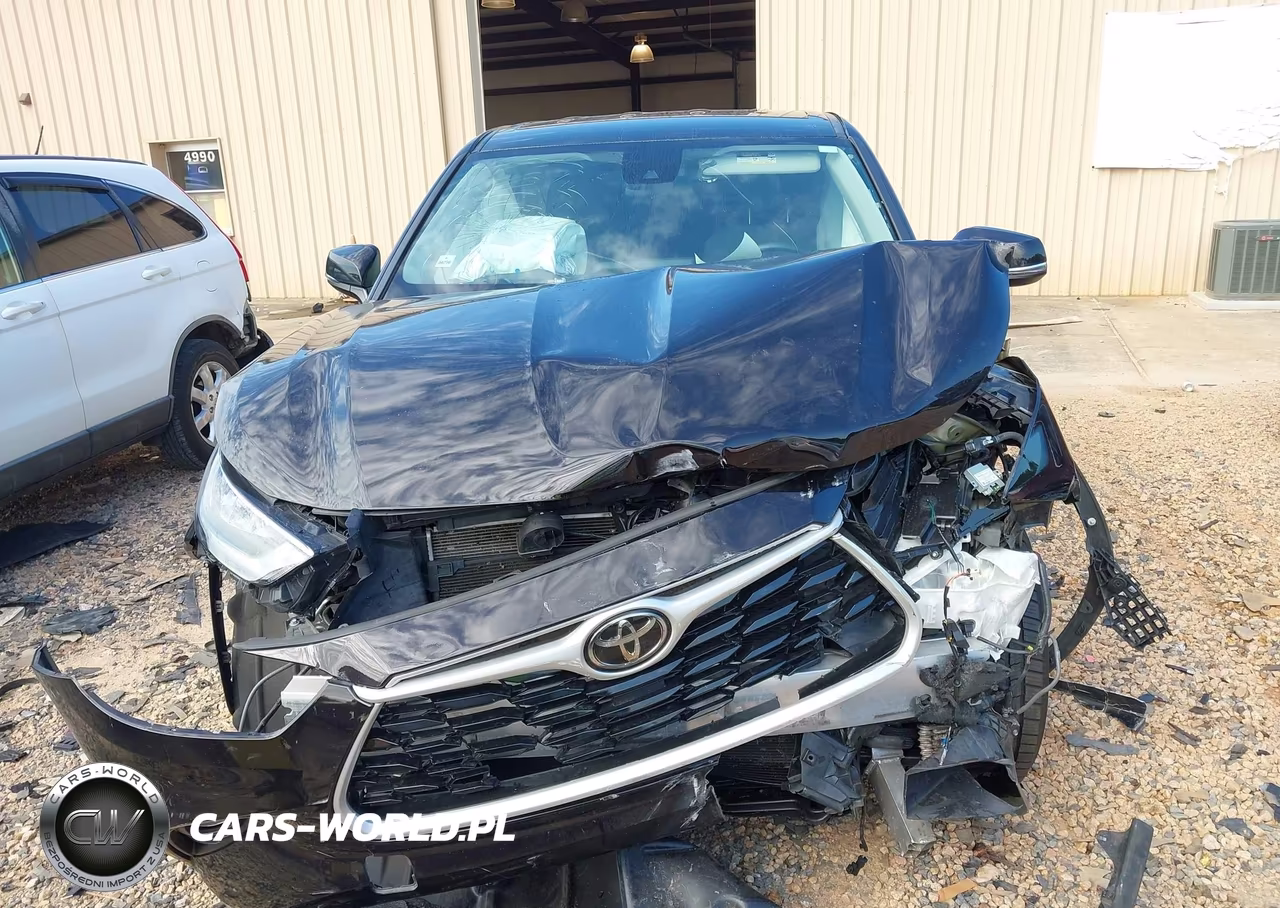 2020 Toyota Highlander Le VIN:5TDZZRAH9LS025440 - 12