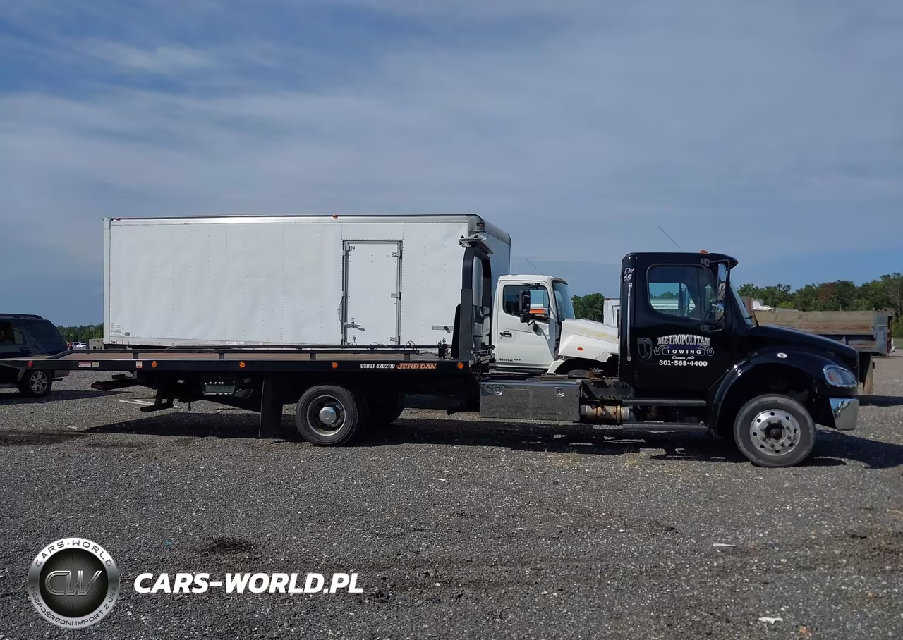 2022 Freightliner M2 106 VIN:1FVACVFD0NHND9682 - 12