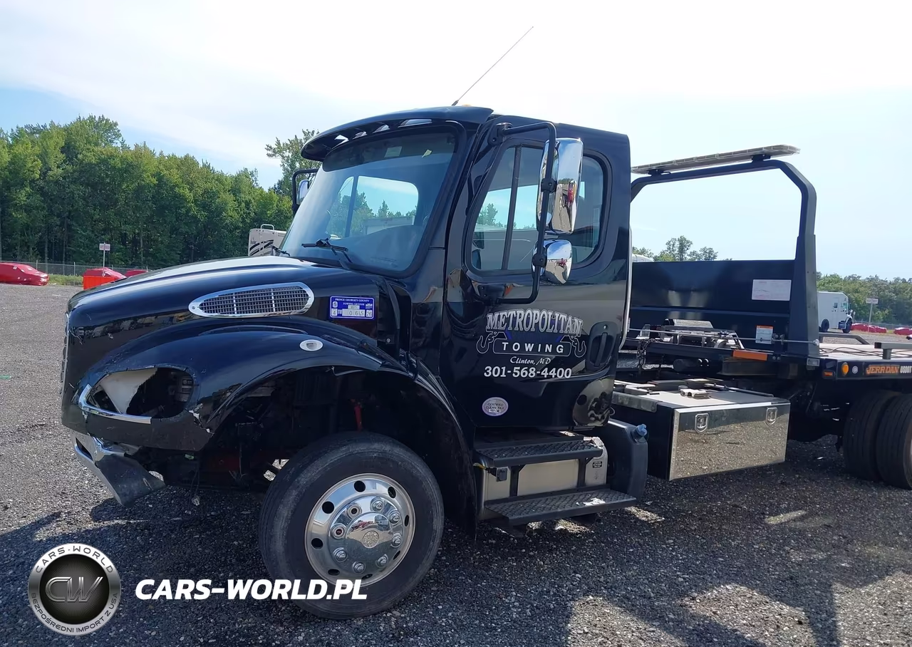 2022 Freightliner M2 106 VIN:1FVACVFD0NHND9682 - 13