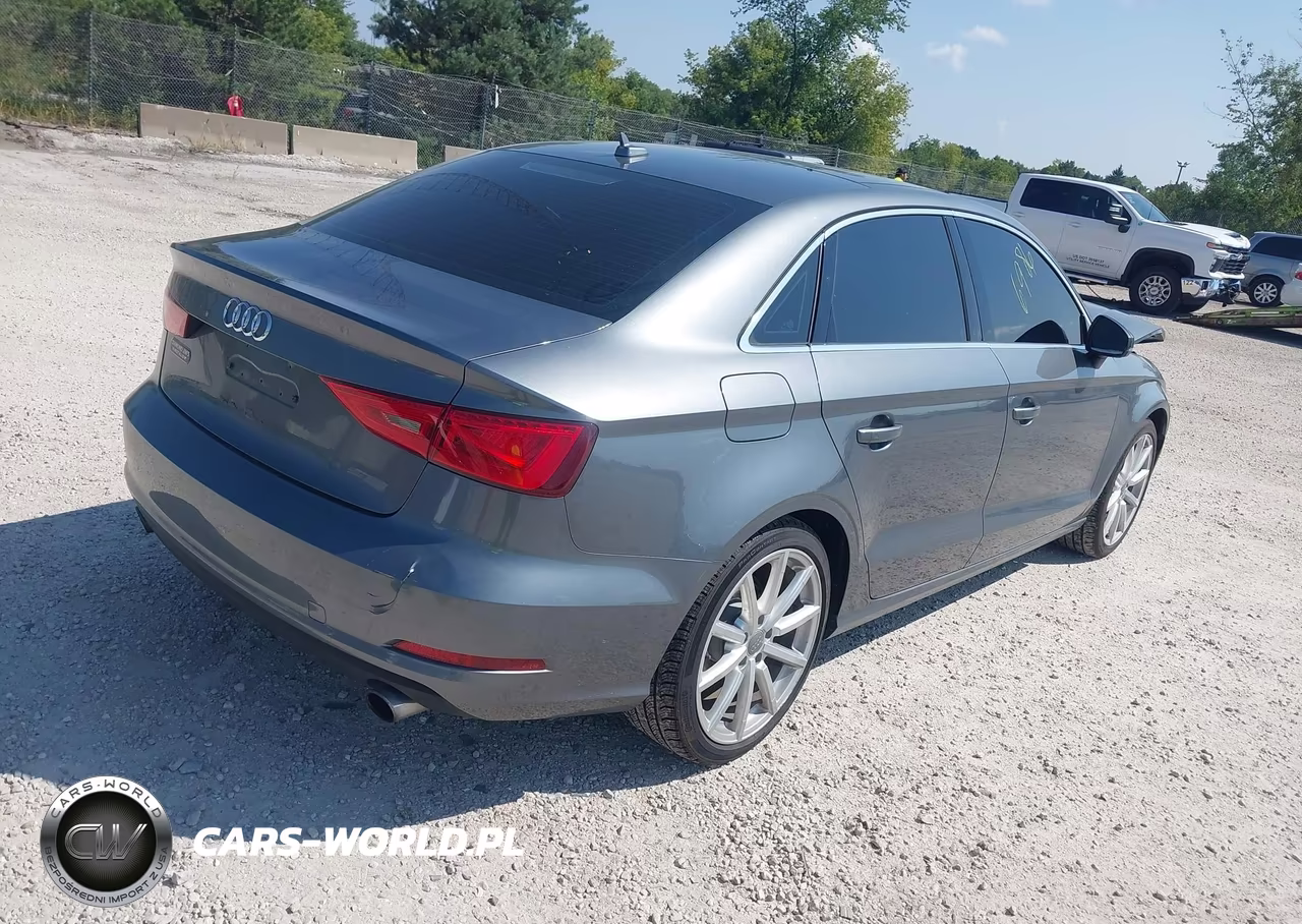2015 Audi A3 2.0T Premium VIN:WAUBFGFF3F1040584 - 4