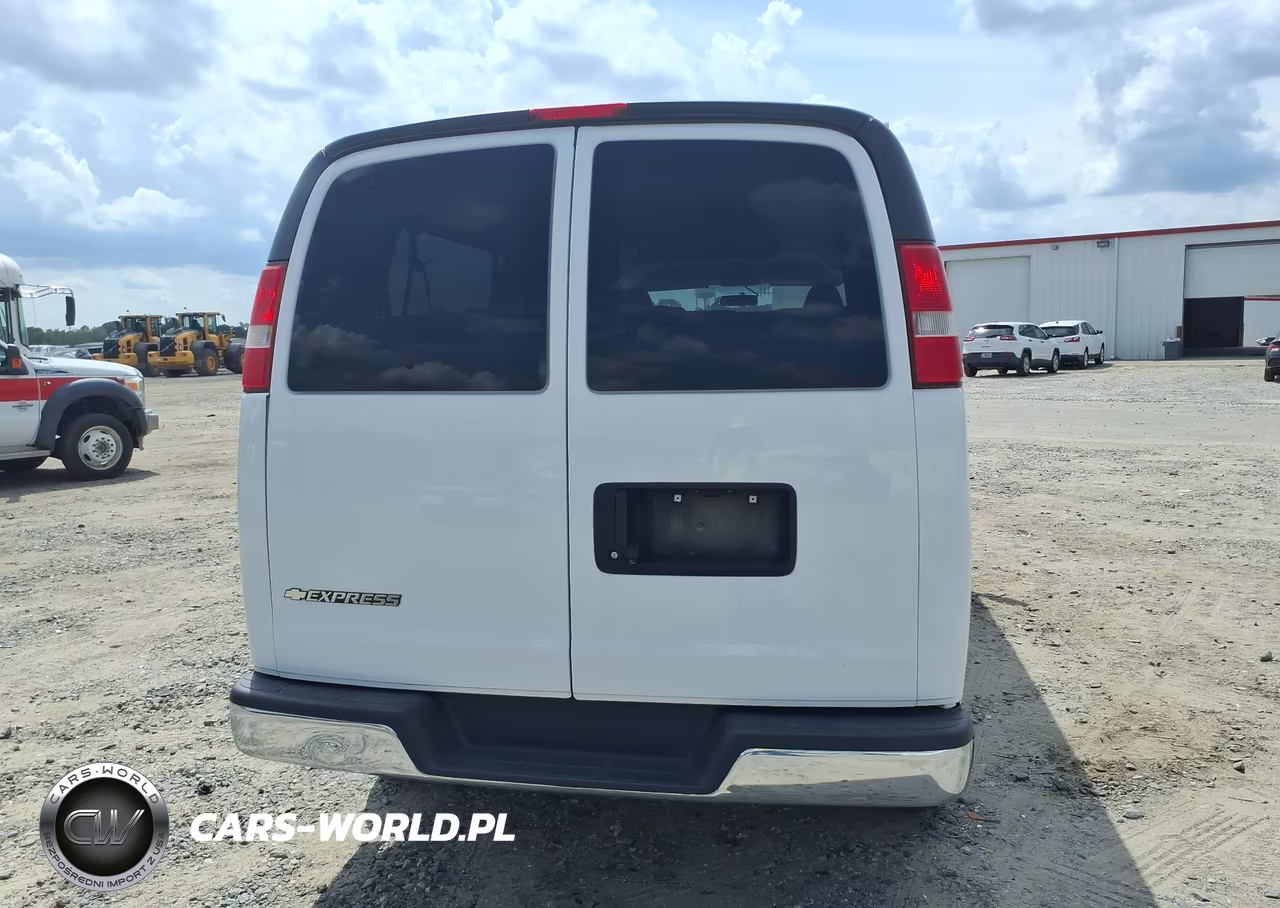 2017 Chevrolet Express 3500 Lt VIN:1GAZGPFG3H1302414 - 16