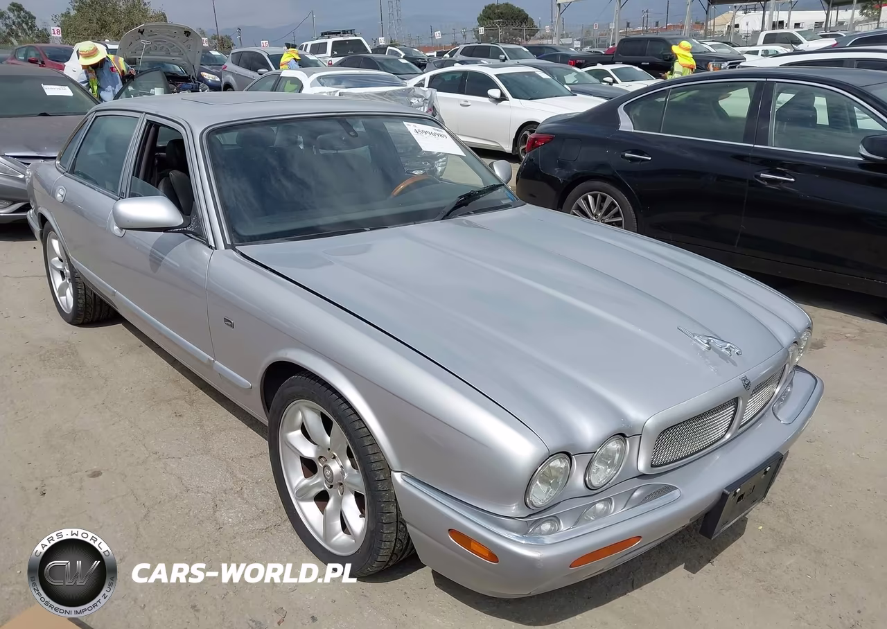 2001 Jaguar Xjr