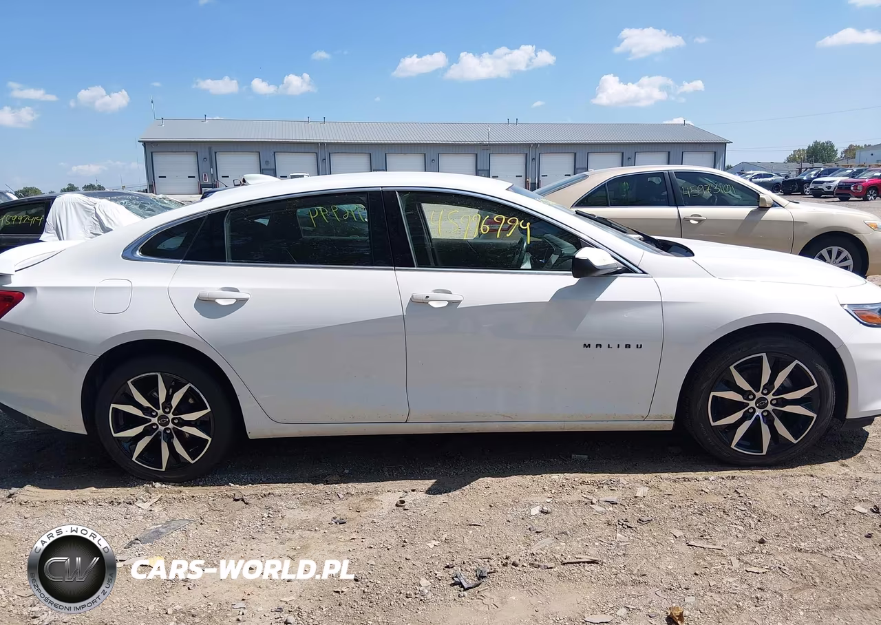 2022 Chevrolet Malibu Fwd Rs VIN:1G1ZG5ST6NF215046 - 13