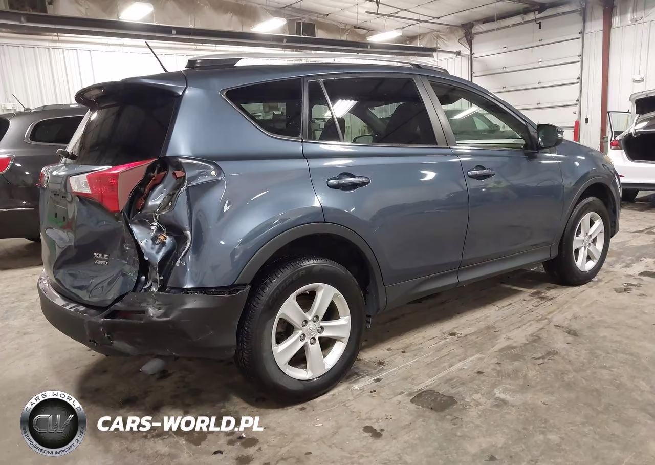 2014 Toyota Rav4 Xle VIN:JTMRFREV6ED066602 - 4