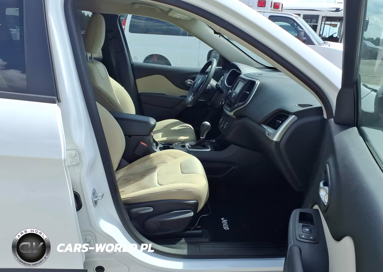 2016 Jeep Cherokee Sport VIN:1C4PJMAB0GW313981 - 5