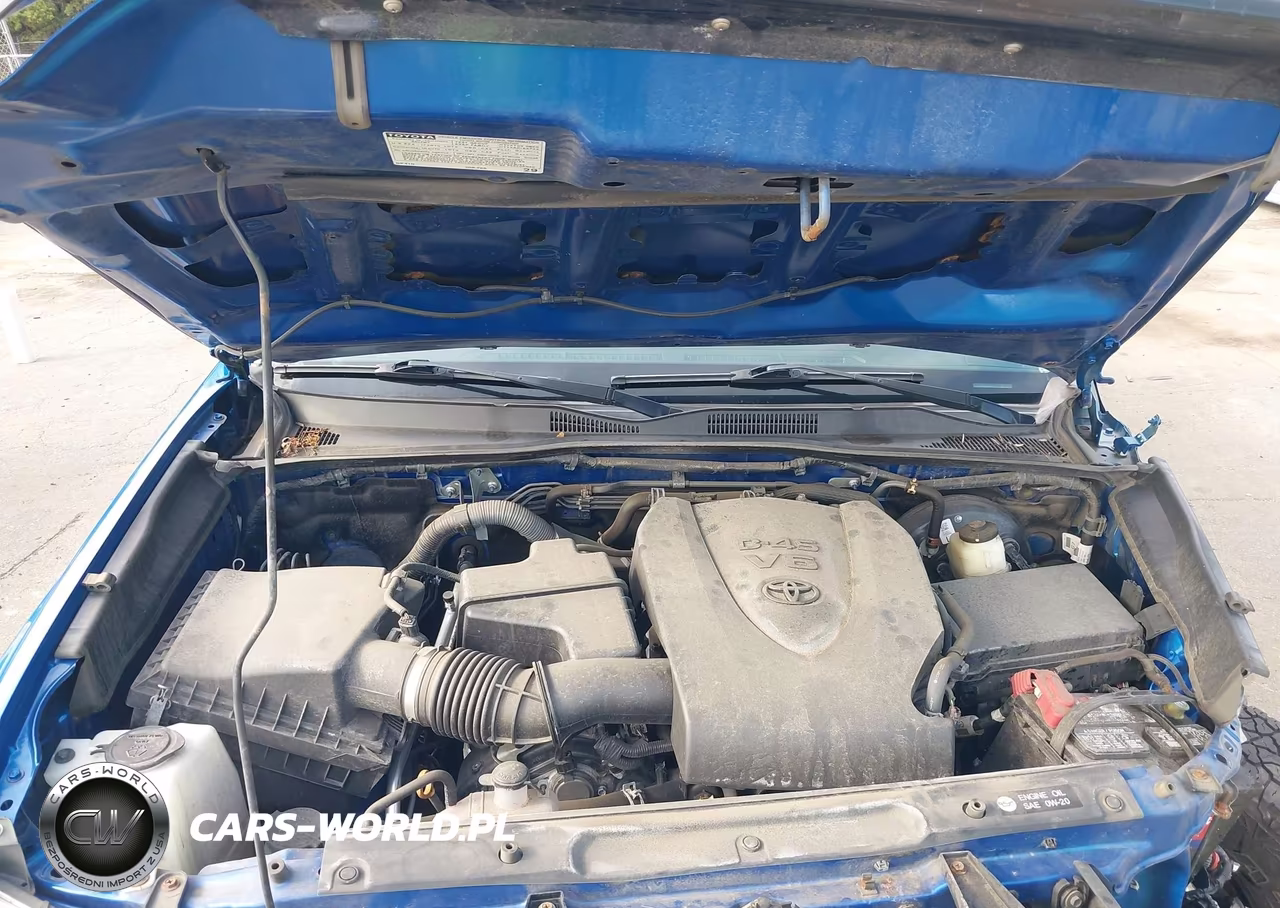 2017 Toyota Tacoma Sr5 V6 VIN:3TMCZ5AN2HM105044 - 10