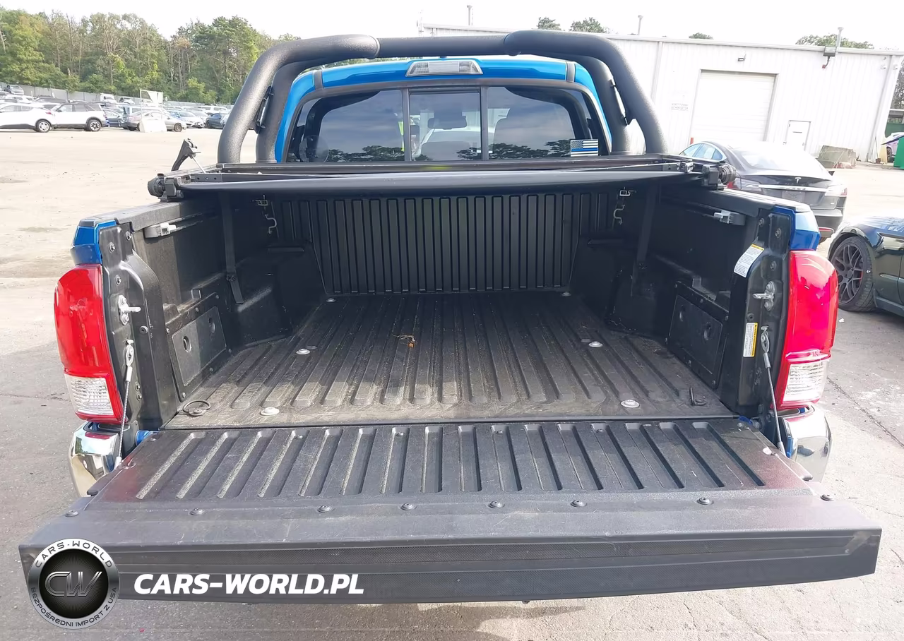 2017 Toyota Tacoma Sr5 V6 VIN:3TMCZ5AN2HM105044 - 18