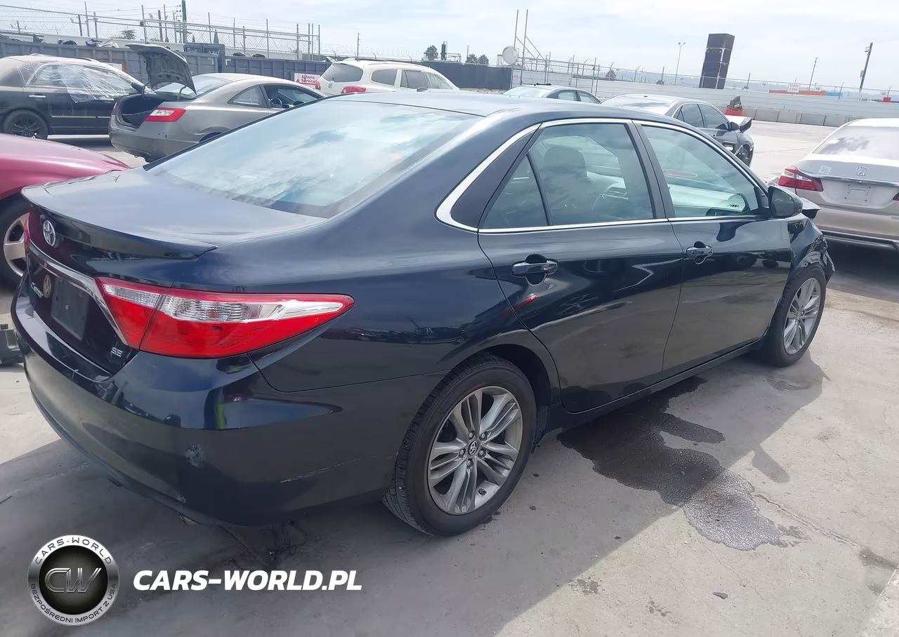 2017 Toyota Camry Se VIN:4T1BF1FK7HU283390 - 4
