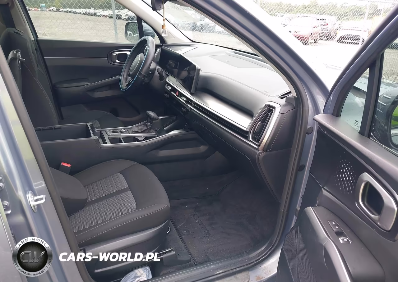2025 Kia Sorento Lx VIN:5XYRG4JC8SG387784 - 5