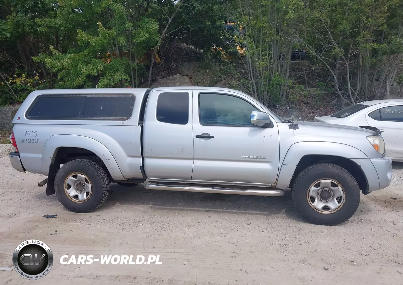 2010 Toyota Tacoma Base V6 VIN:5TEUU4ENXAZ673235 - 13