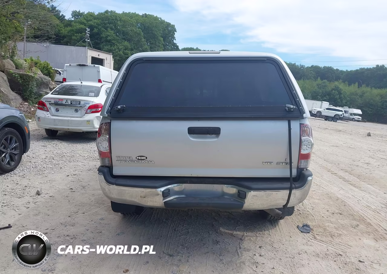 2010 Toyota Tacoma Base V6 VIN:5TEUU4ENXAZ673235 - 16