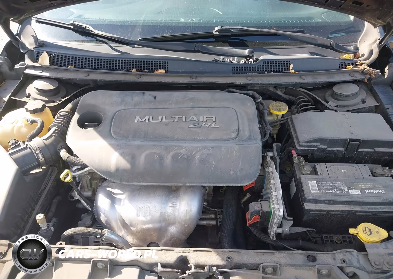 2015 Chrysler 200 Limited VIN:1C3CCCAB7FN704914 - 10