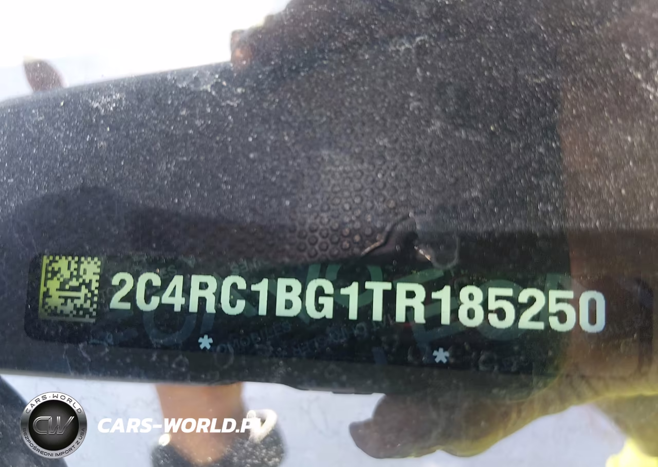 2026 Chrysler Pacifica Select VIN:2C4RC1BG1TR185250 - 9