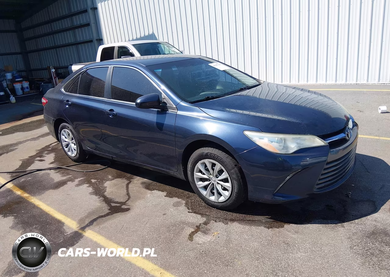 2016 Toyota Camry Le