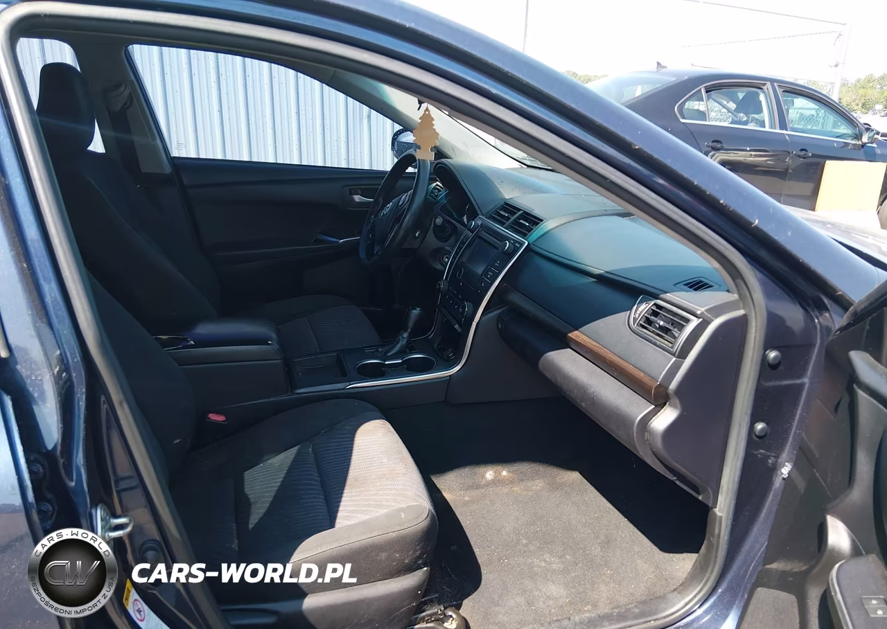 2016 Toyota Camry Le VIN:4T4BF1FK3GR574926 - 5
