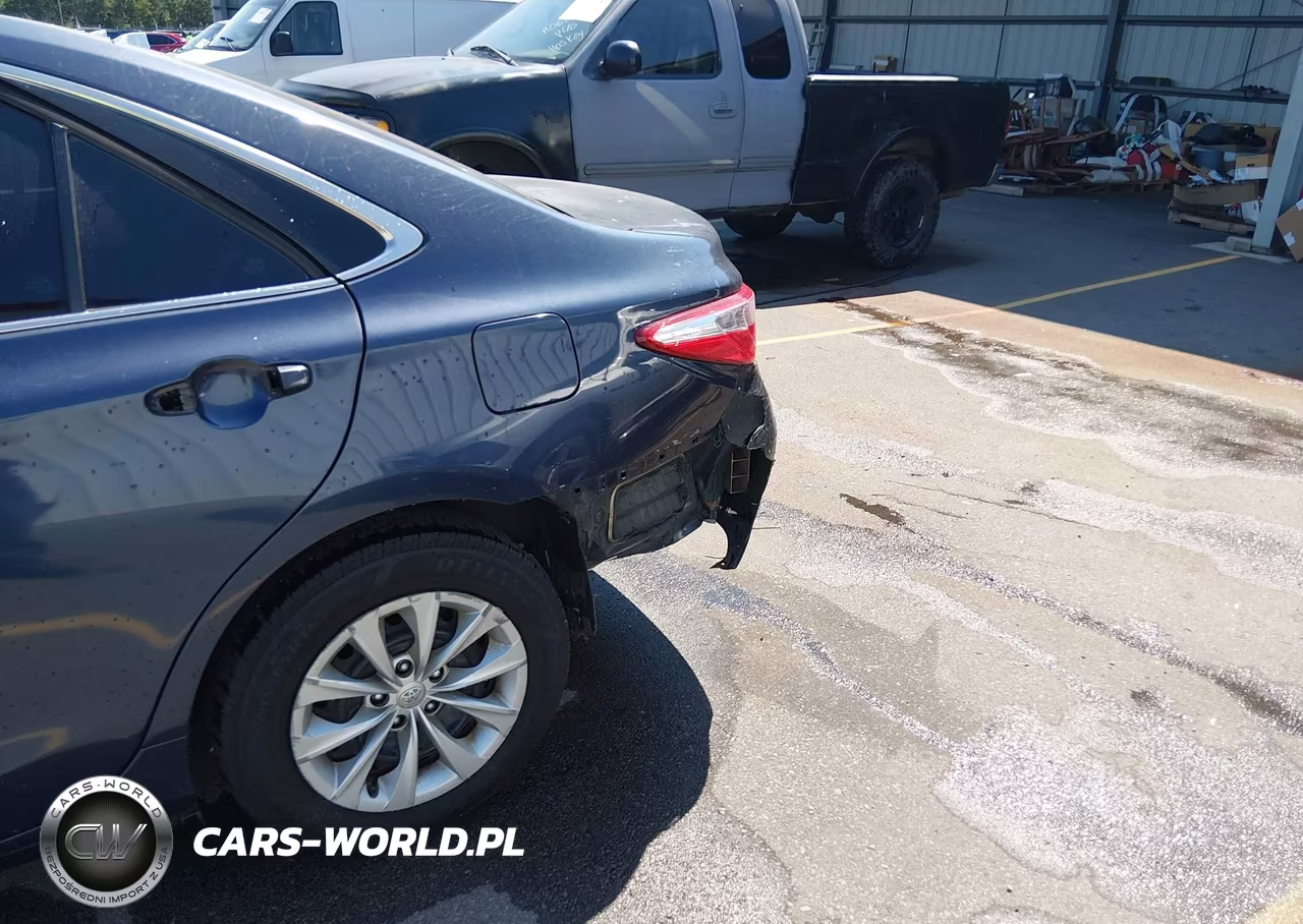 2016 Toyota Camry Le VIN:4T4BF1FK3GR574926 - 6