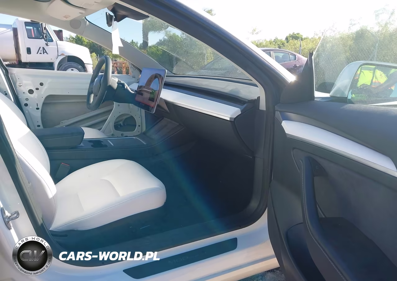 2023 Tesla Model 3 Rear-Wheel Drive VIN:5YJ3E1EA8PF604719 - 5