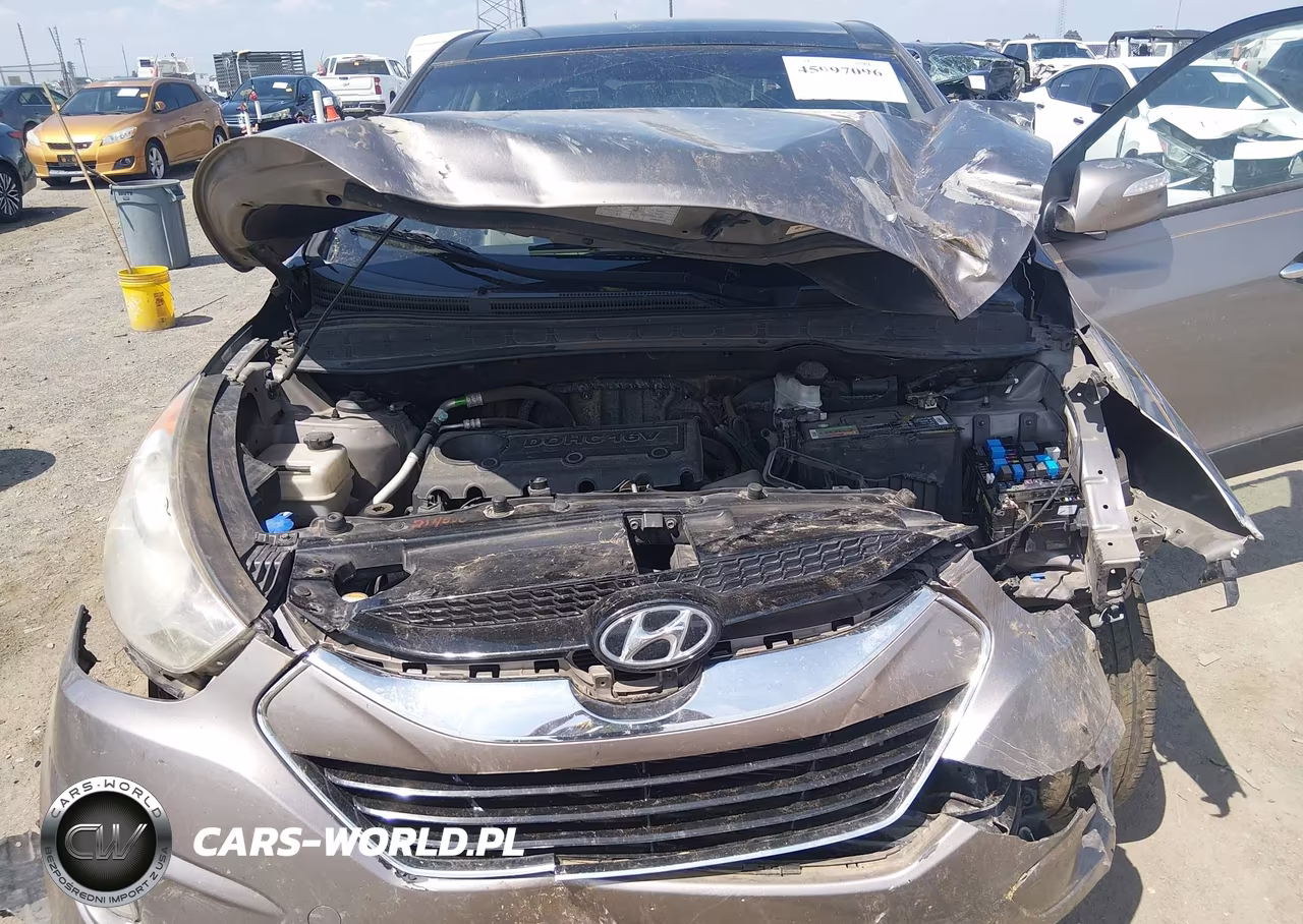 2012 Hyundai Tucson Limited VIN:KM8JU3AC3CU435462 - 10