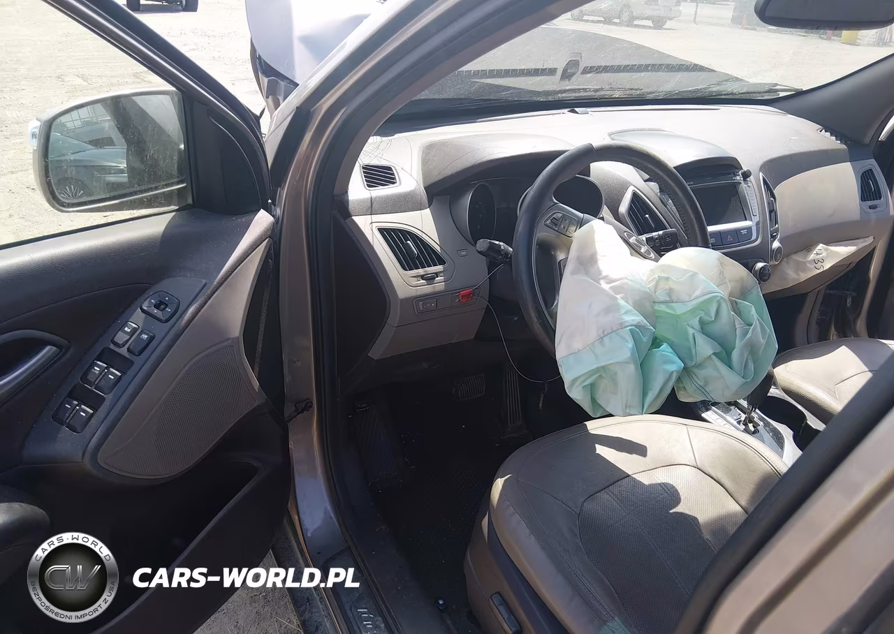 2012 Hyundai Tucson Limited VIN:KM8JU3AC3CU435462 - 17