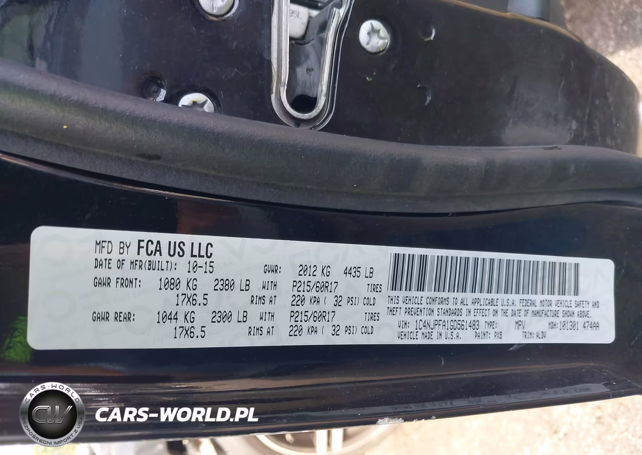 2016 Jeep Patriot Latitude VIN:1C4NJPFA1GD561483 - 9