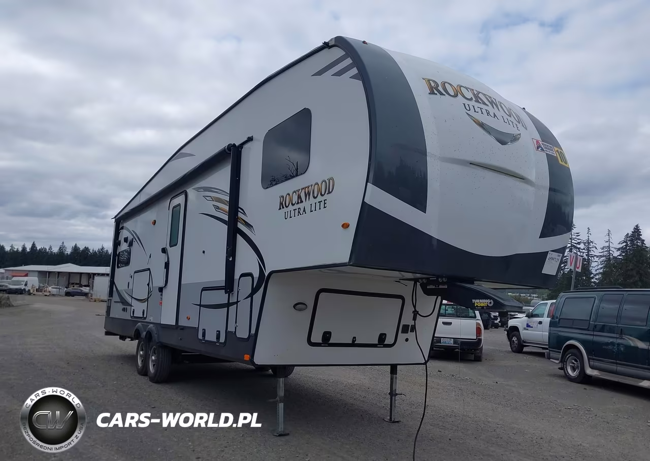 2019 Rockwood By Forest R Ultra Lite Series M- VIN:4X4FRLE29K1888198 - 15