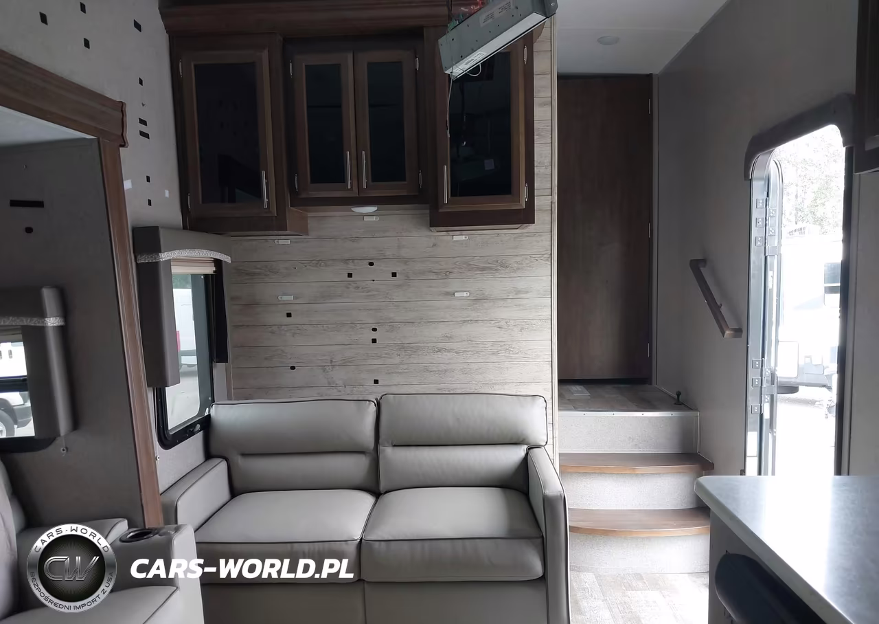 2019 Rockwood By Forest R Ultra Lite Series M- VIN:4X4FRLE29K1888198 - 8