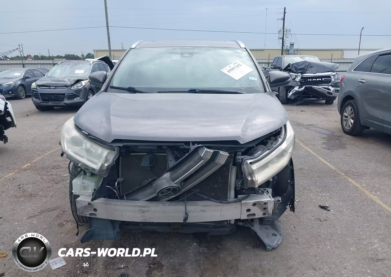 2019 Toyota Highlander Xle VIN:5TDJZRFH4KS603139 - 13