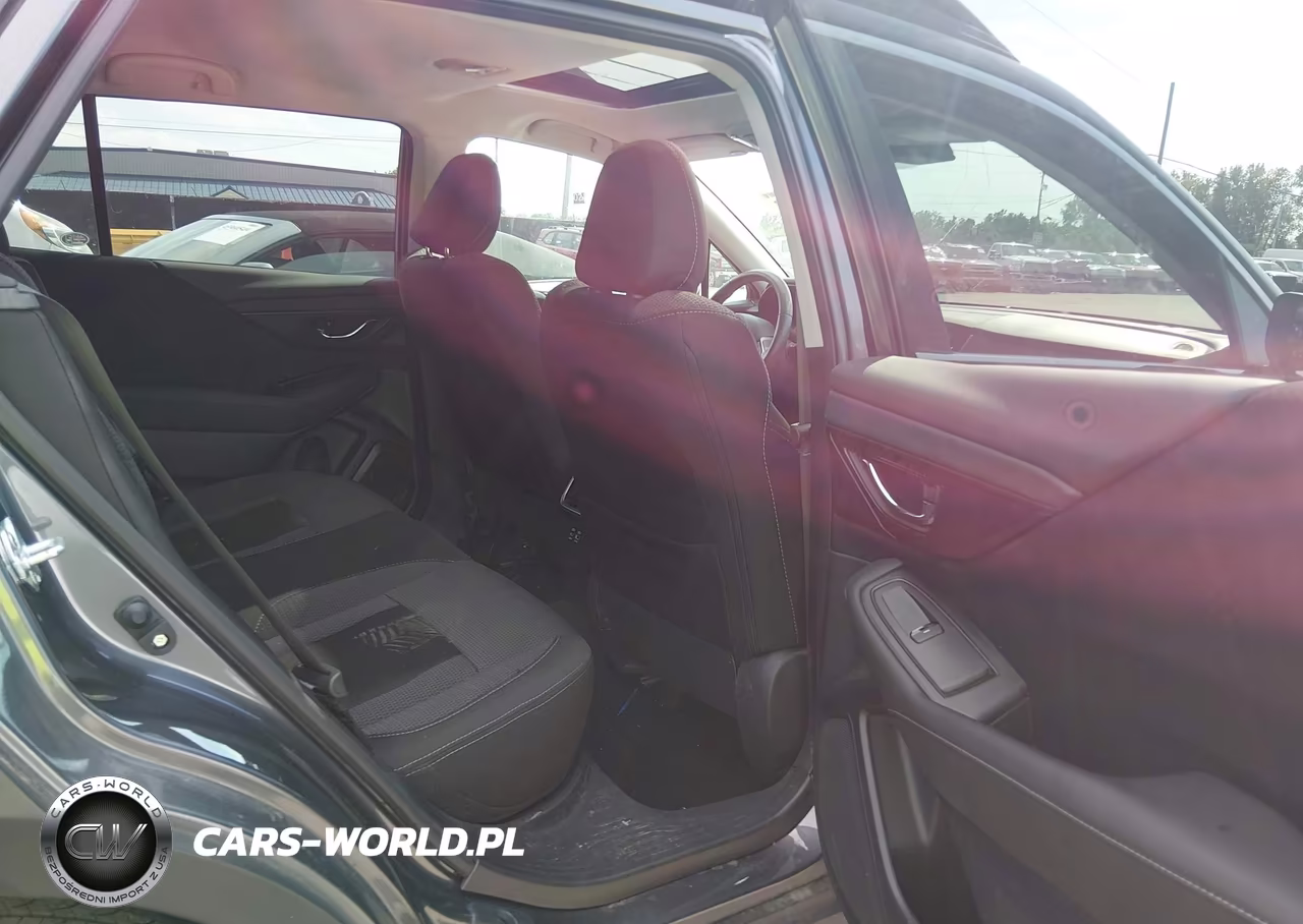2025 Subaru Outback Premium VIN:4S4BTAFC4S3156983 - 8