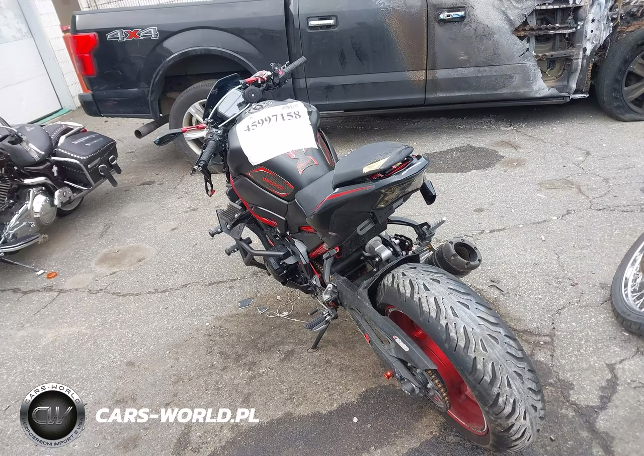 2021 Kawasaki Zr900 F VIN:ML5ZRDF10MDA50090 - 3