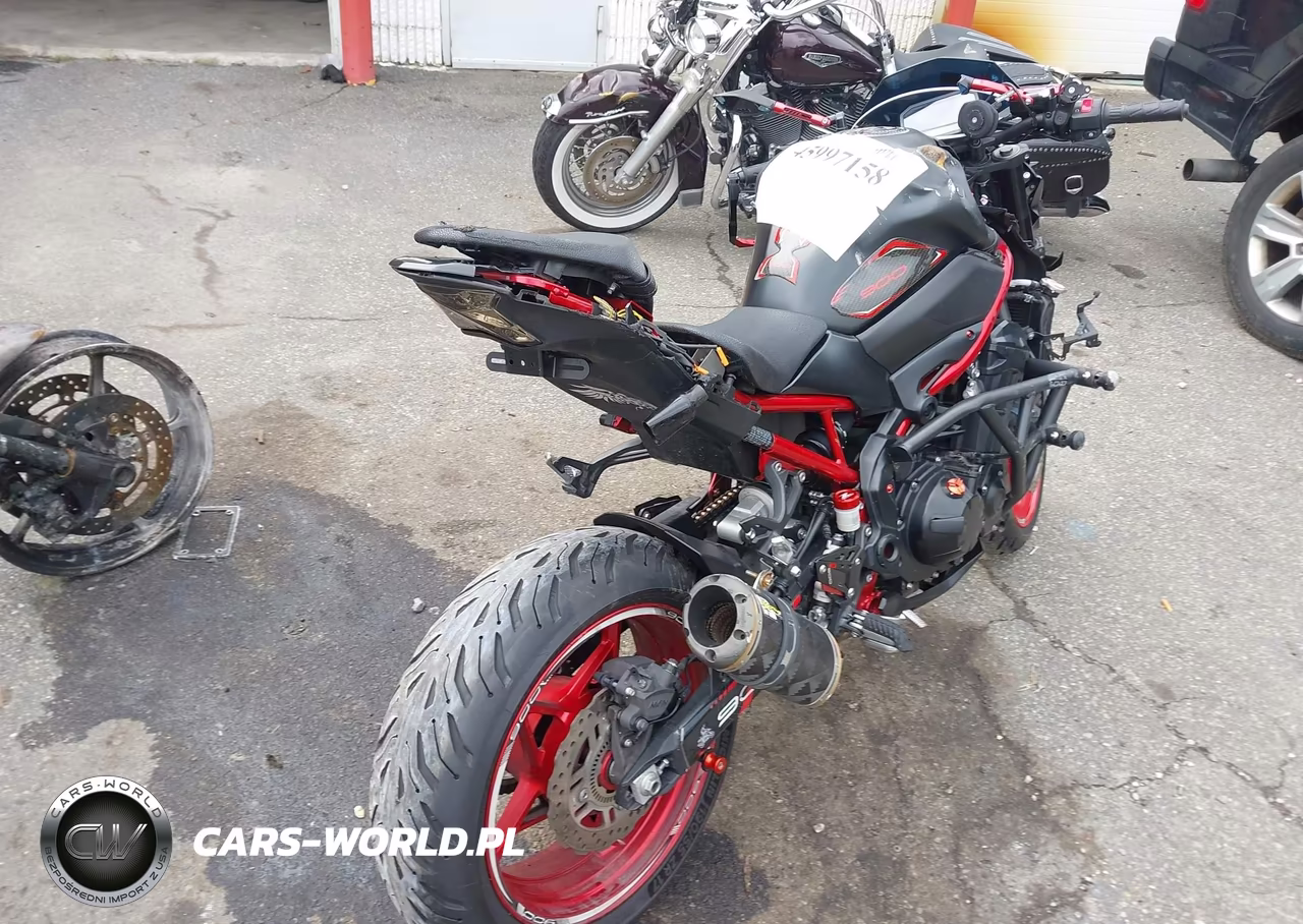 2021 Kawasaki Zr900 F VIN:ML5ZRDF10MDA50090 - 4